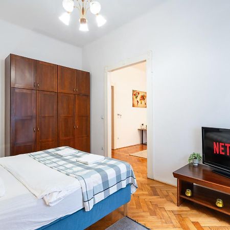 Beautiful Spacious Three-Room Suite Close To Buda Castle Budapeste Exterior foto