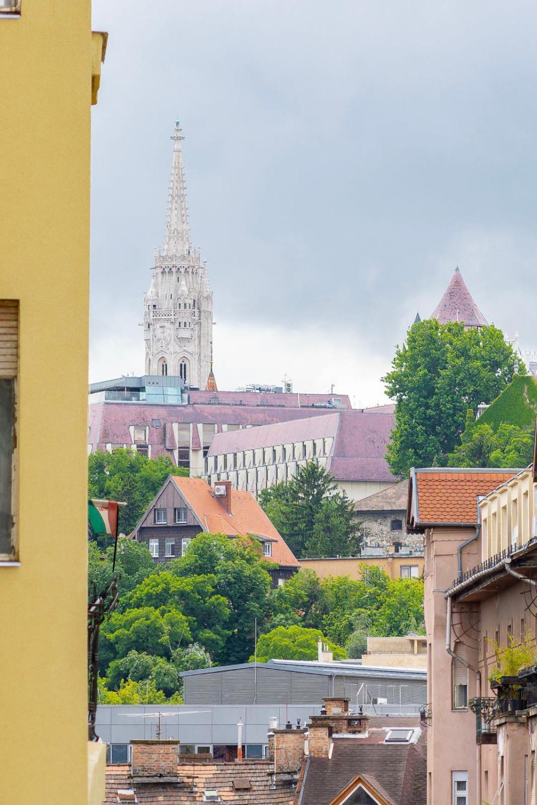 Beautiful Spacious Three-Room Suite Close To Buda Castle Budapeste Exterior foto