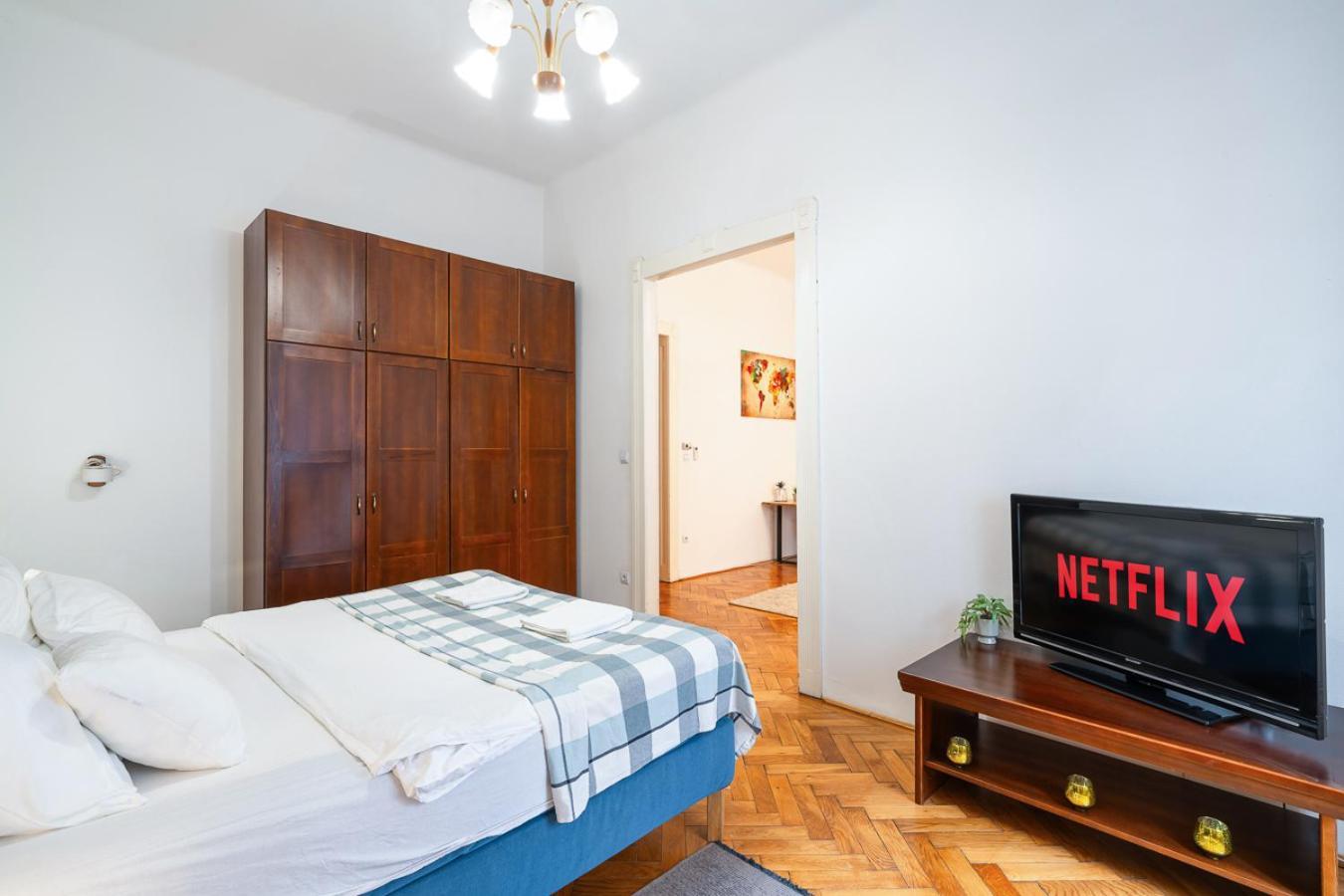 Beautiful Spacious Three-Room Suite Close To Buda Castle Budapeste Exterior foto
